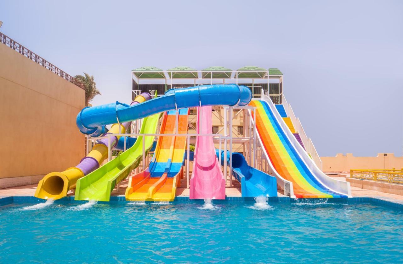 Курортный комплекс Sunny Days Palma De Mirette & 4*